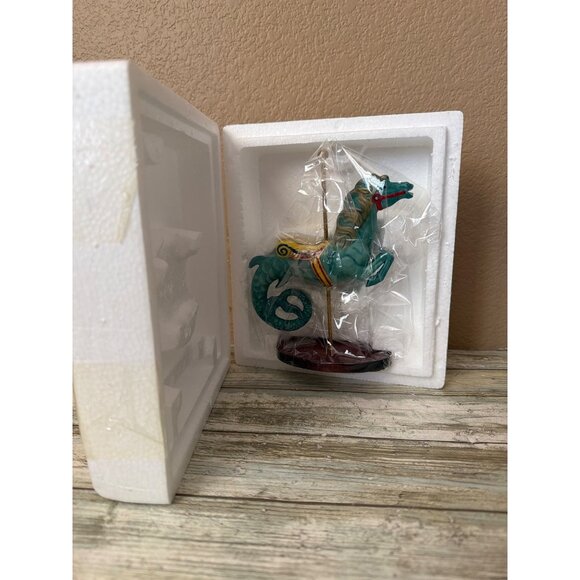 The Franklin Mint Treasury of Carousel Seahorse Figurine NEW - Picture 2 of 12